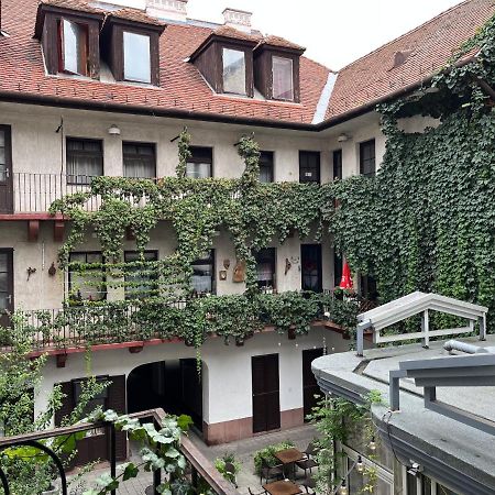 Wiener Garden Győr Exterior foto